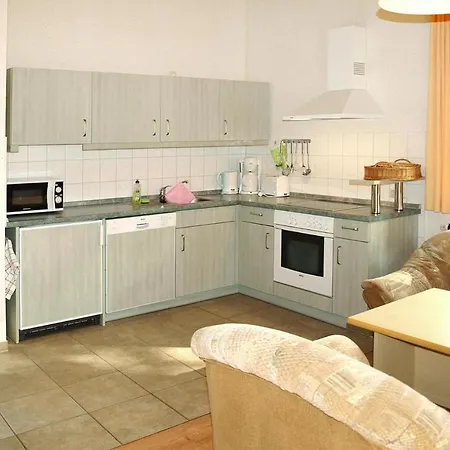 Holiday In Near The Beach Ferienhaus